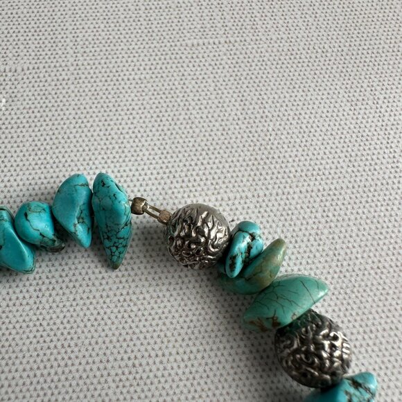 Turquoise Blue Magnesite Beaded Necklace 20” Boho Southwestern Jewelry - Picture 11 of 15